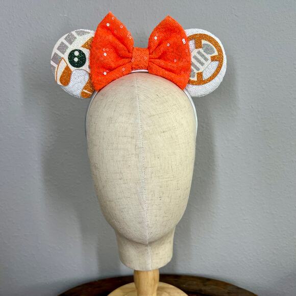 BB-8 Minnie Ears | Disney Star Wars-Inspired Droid Mouse Ears Headband - Picture 2 of 5